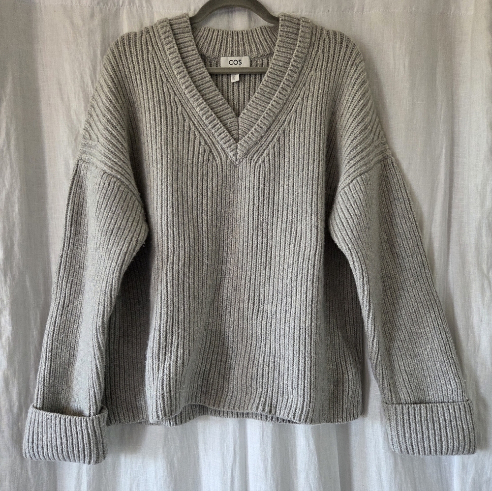 COS | Wool Gray Sweater - Picture 2 of 11
